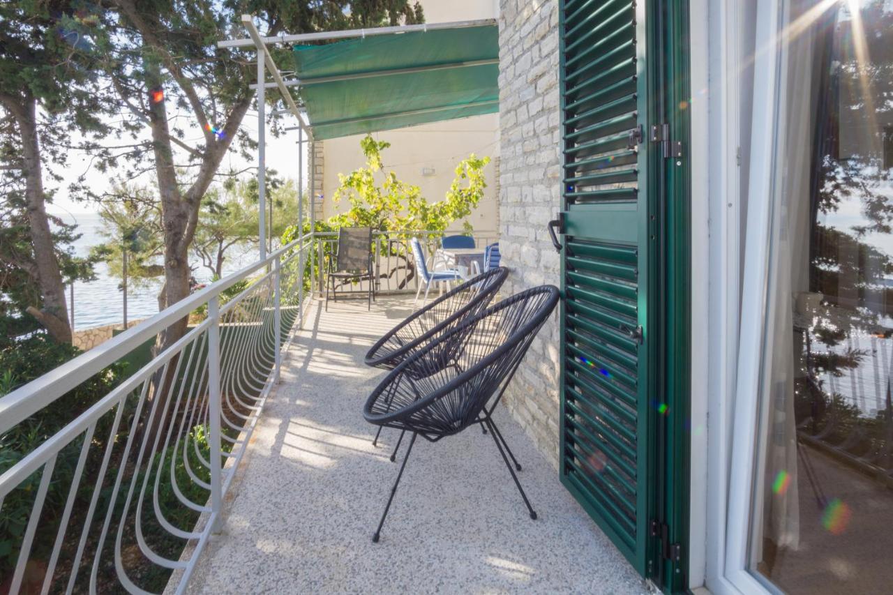 Apartments Podatok 4 Primosten Exterior photo